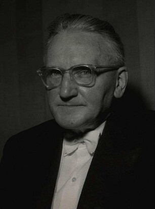 [Hermann Scherchen]