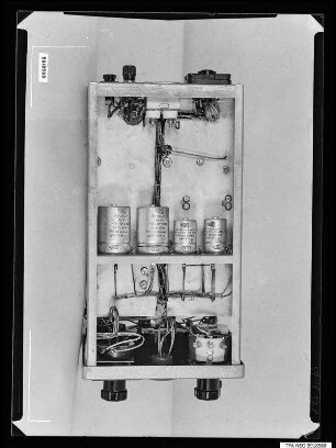 Rauschgenerator RSG2, Netzgerät Untersicht, Foto 1959