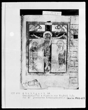 Missale — Gerahmtes Kreuzigungsbild, Folio 82recto