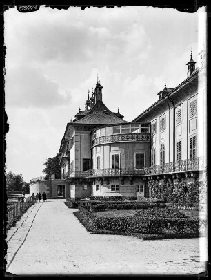 Pillnitz: Elbseite des Schlosses