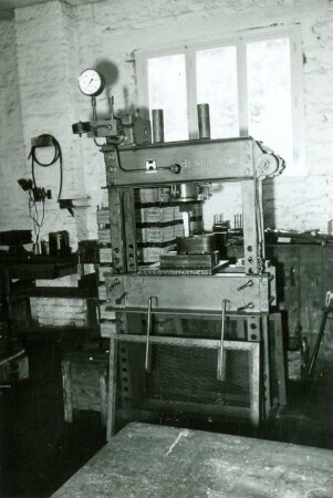 Spannbetonverfahren System Holzmann, 1953