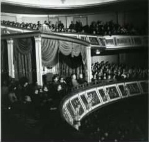 Veranstaltung in der Staatsoper (Admiralspalast)