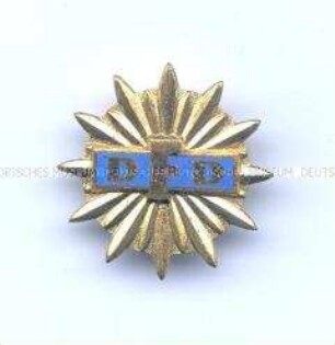 Ehrennadel des Demokratischen Frauenbund Deutschland (DFD) in Gold, mit Etui