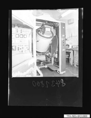 Aktivierungseinrichtung M2801, Gesamtansicht 1, Foto 1984
