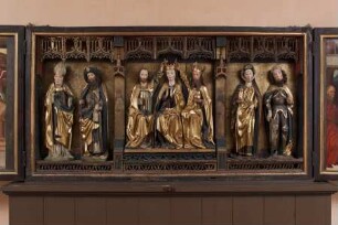 Lauterbacher Marienaltar — Dritte Schauseite — Mittelschrein - Marienkrönung flankiert von Heiligen
