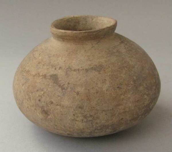 Clay vessel