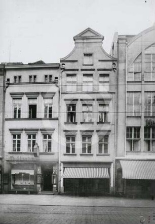 Fassade des Bürgerhauses Alter Markt 53 in Elbing