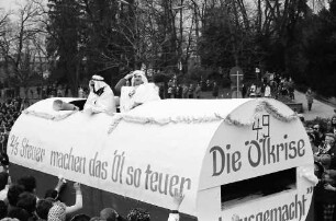 Freiburg: Festzug, von oben