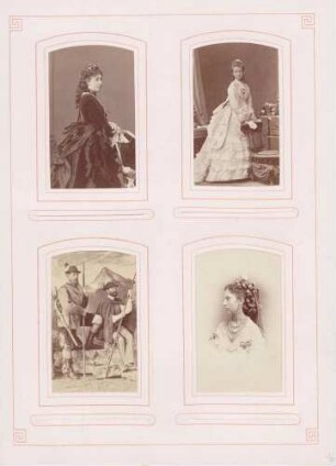 links oben: Unbekannt (Dame) rechts oben: Kronprinzessin Viktoria (?) links unten: Kronprinz Friedrich Wilhelm mit Oberstleutnant Mischke, seinem persönlichen Adjutanten rechts unten: Kronprinzessin Viktoria (?)