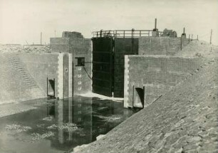 Deichbau Leybucht - Norden, Deutschland, 1928-1929, 1944-1950