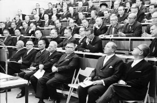 Freiburg: Einweihungsfeier der HNO-Augenklinik Freiburg, Auditorium im Hörsaal