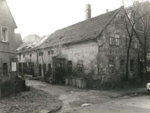 Dresden-Strehlen , Kreischaer Straße 30. Ehemaliger Dreiseithof (1808, 1829, 1853, 1880). Seitengebäude. Hof- und Straßenansicht