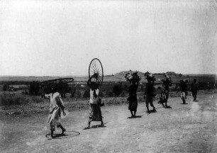 Marsch: Muansa/Tabora, die Riksha