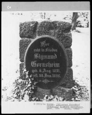 Grabstein von Sigmund Gernsheim (gestorben 1896.01.28)
