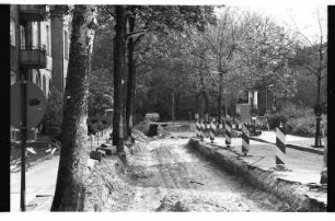 Kleinbildnegative: Baustelle, Evastraße, 1981