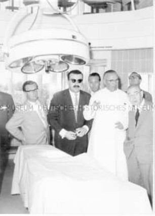 Einweihung der neuen Chirurgischen Klinik in Düsseldorf