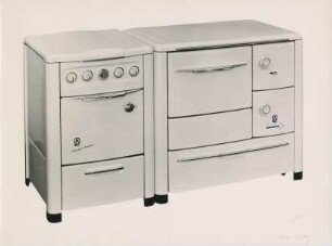 Elektroherd "Arcus-Super 1005089" der Neff GmbH, tiefgebaut mit Seitenteilen und Geschirrwagen