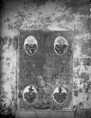 Grabplatte der Anna Elisabeth von Bennigsen