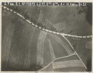 Straßengabel südlich Großnöbach (700 m)