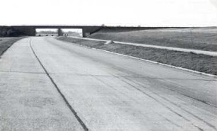 Autobahn in der Nähe von Burk bei Bautzen : Awtodróha njedaloko Bórka pola Budyšina
