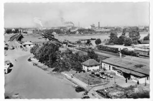 Postkarte Kehl am Rhein. Bahnhof mit Rheinbrücke