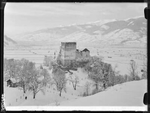 Blick auf Schloss Kaprun