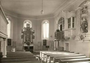 Priestewitz-Lenz. Kirche (1700-1710), Inneres. Blick zum Altar