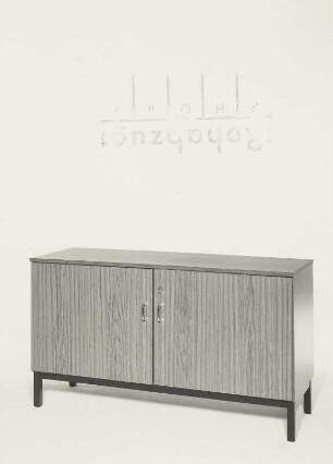 Aktenschrank (Modell 844)