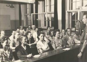 Kreisvolkshochschule Dresden. Außenstelle Radebeul. Elternseminar