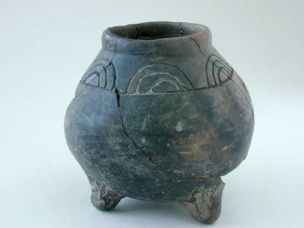 Clay vessel