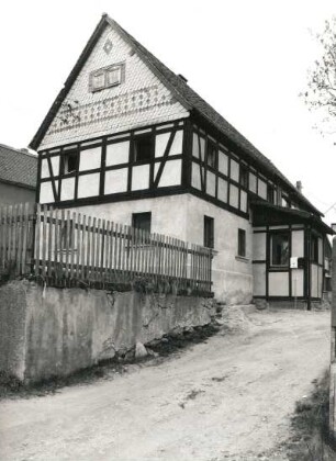 Obergurig, Hauptstraße 21. Wohnhaus (1801/1900)