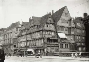 Hamburg, Blick über eine Straße : Hamburg. Gastwirtschaft und Bergbrauerei Steinbek