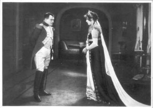 Mady Christians als Königin Luise und Charles Vanel als Napoleon im Stummfilm "Königin Luise" (2. Teil) von Karl Grune. Terra-Film AG (Berlin), 1927-1928