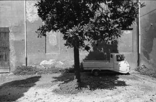 Bologna : (in Bologna), 19.04.in Ferrara