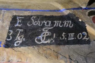 Raum 204 Nordwand 10