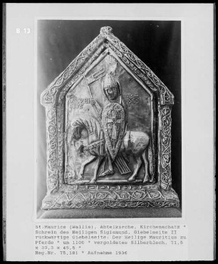Reliquienschrein mit Szenen aus dem Leben des Heiligen Sigismund, Stirnseite: Heiliger Mauritius zu Pferde