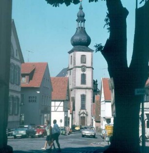 Gersfeld (Rhön). Blick zur Pfarrkirche (1780/1788)