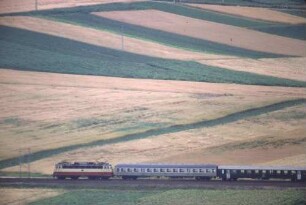 Wettelsheim Lok Baureihe 112 D-Zug Bnb-Wagen SBB-Wagen