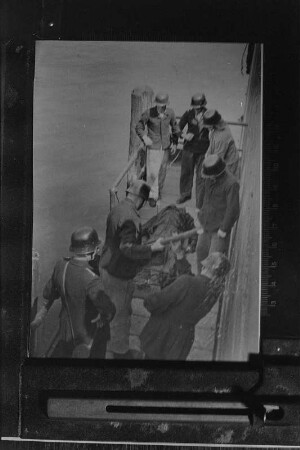 Reproduktionen von Fotografien ab dem Jahr 1945 in Berlin
