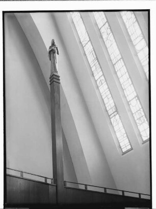 Krematorium Ohlsdorf (Hamburg-Ohlsdorf): Inneres der Kapelle : SchumacherWV Nr. 280
