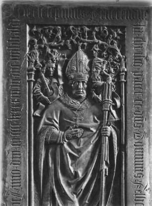 Grabplatte des Weihbischofs Albrecht (gestorben 1493)