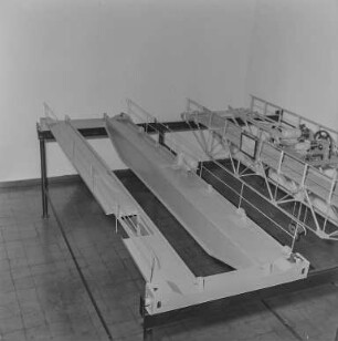 Ingenieurschule Geräte : Bautzen. Ingenieurschule für Fördertechnik, Löbauer Straße 1. Modell