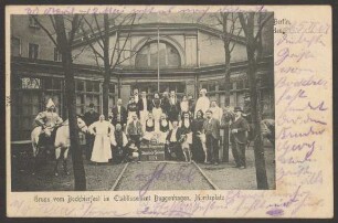 Ansichtskarte Belegschaft mit Tieren im „Buggenhagen“, Oranienstraße 147