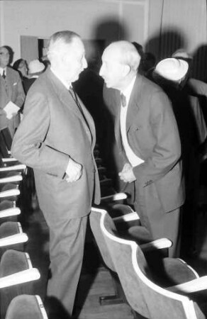 Chemiker: W. Frisch, Karl Georg v. Hevesy