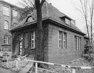 Räude- und Staupestation der Klinik für kleine Haustiere; Berlin, Mitte