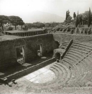 Pompeji. Großes Theater. Bühne