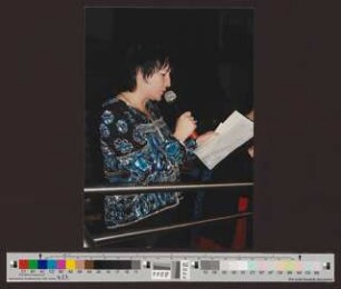 Elke Mascha Blankenburg als Moderatorin : mit Mikrofon
