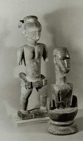 Zwei Ahnenfiguren