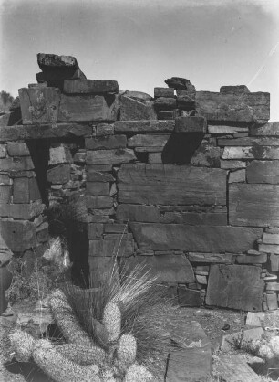 Inka-Ruinen von Condor Huasi : Blick auf eine Ruine der Inka-Festung Condor Huasi (Haus des Kondors), vermutlich die heutige Fundstätte El Fuerte.