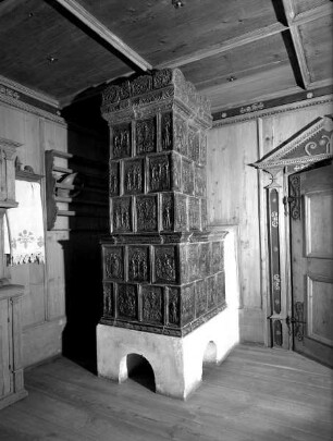 Kachelofen mit Biblischen Szenen